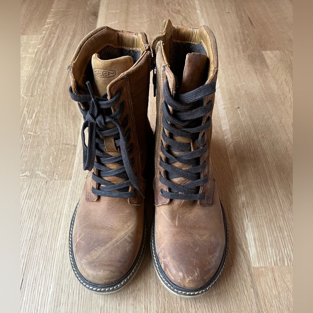 Keen Insulated Leather Boots Size 8